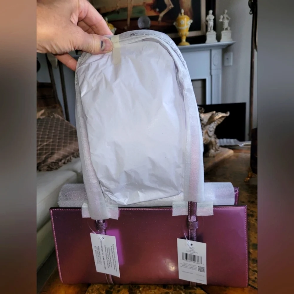 Kate Spade Purple Handbag/crossbody NWT R $329 - Picture 2 of 8